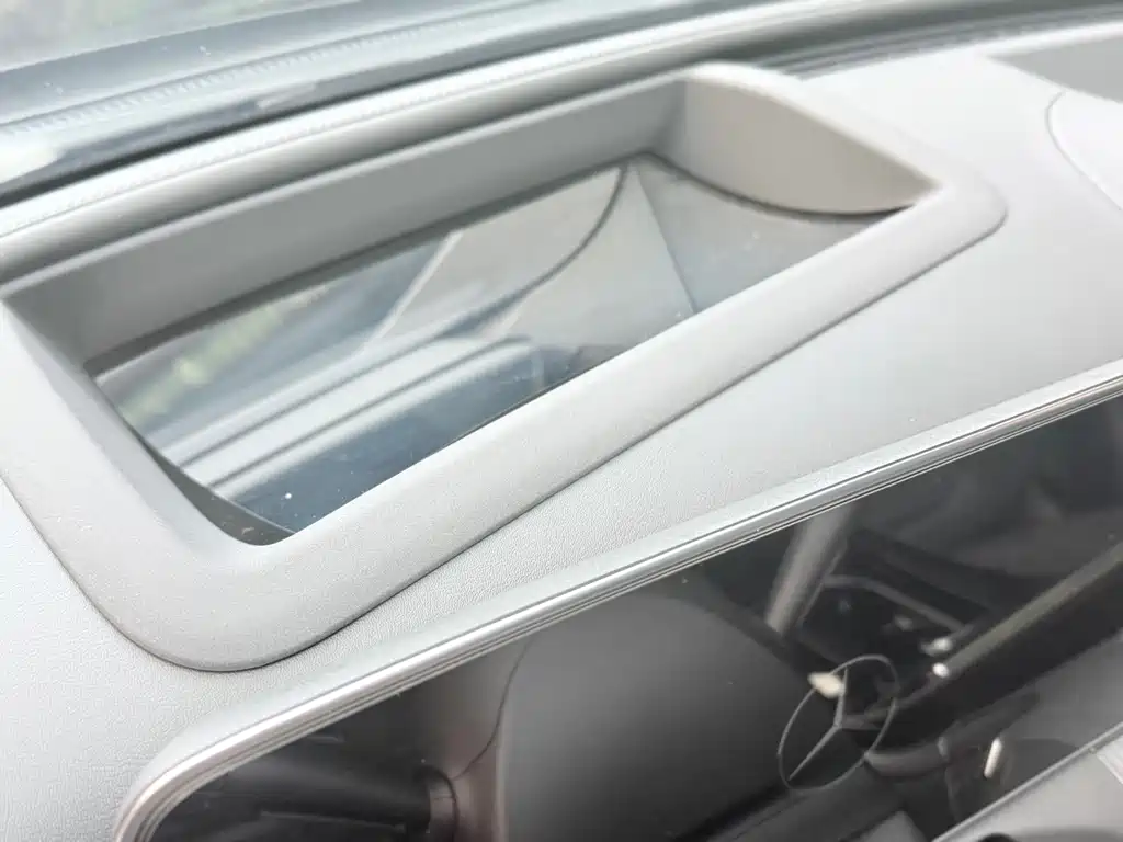 Mercedes-Benz C-Class — миниатюра 31