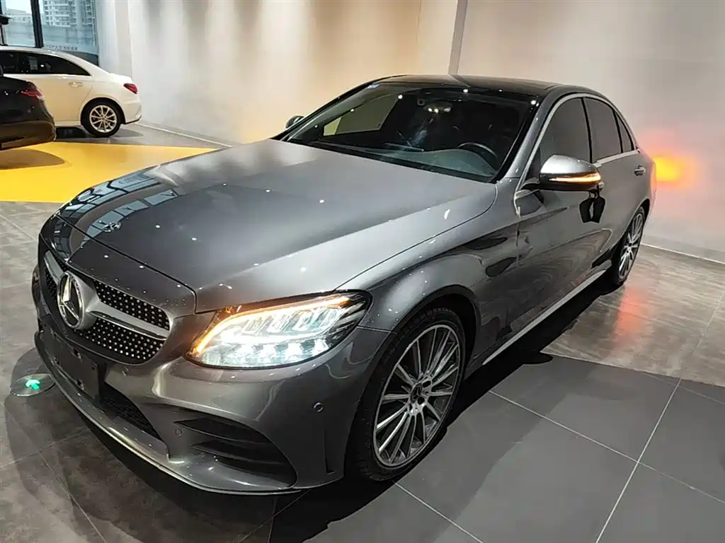 Mercedes-Benz C-Class 2019