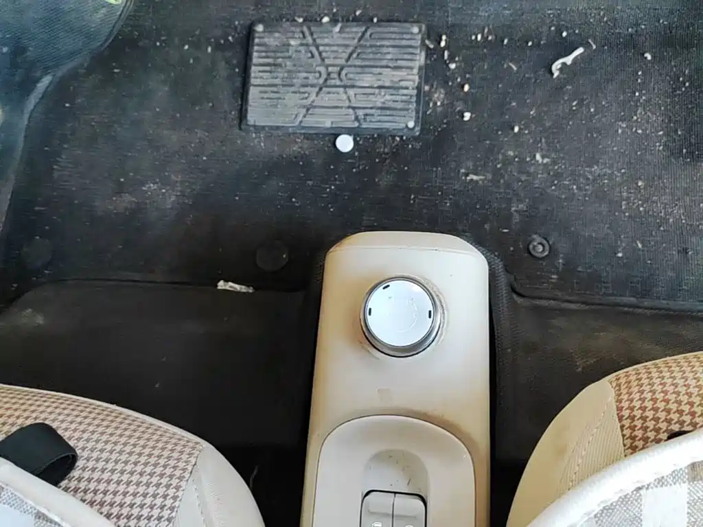 Wuling MINIEV — миниатюра 14