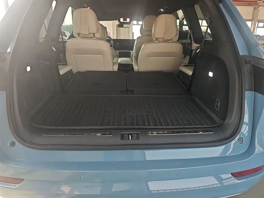 Li Auto Li ONE — миниатюра 19