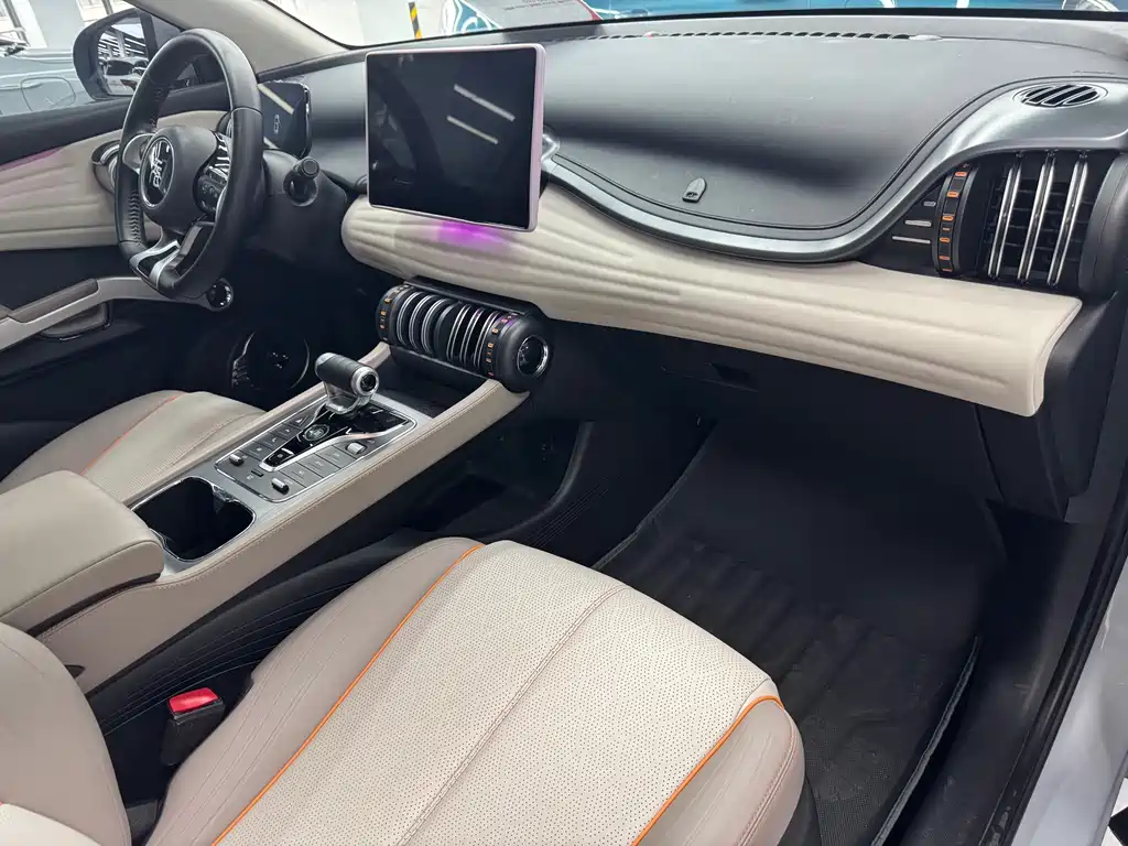 BYD Yuan Plus — миниатюра 3