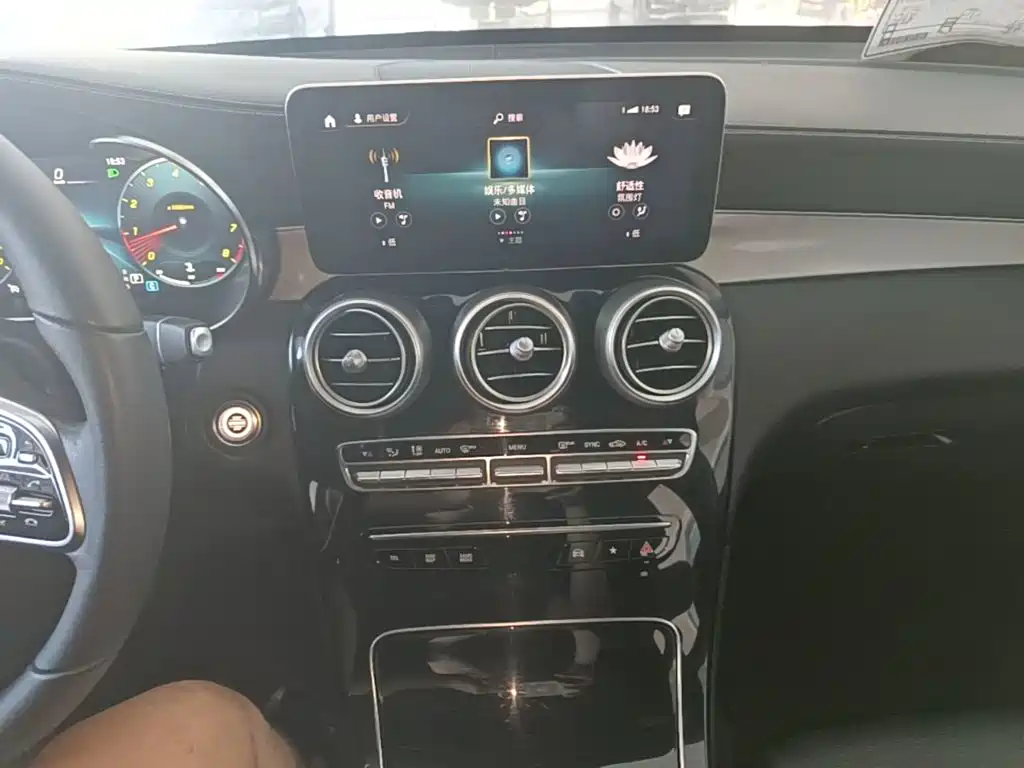 Mercedes-Benz GLC — миниатюра 13