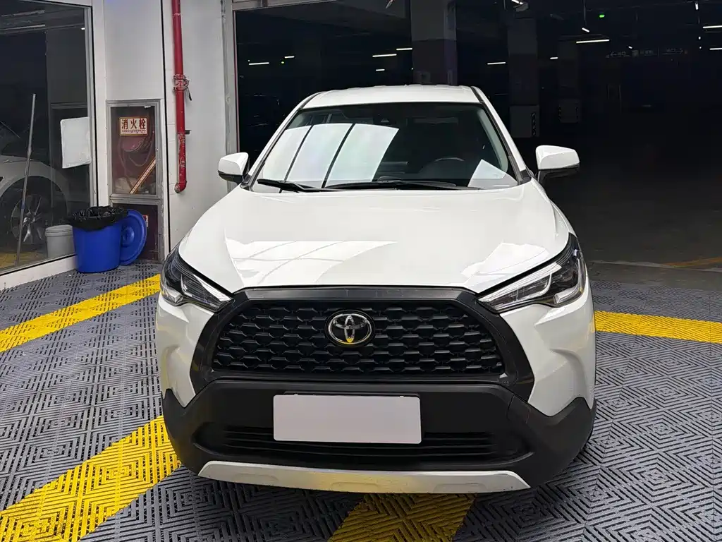 Toyota Corolla Cross — миниатюра 2