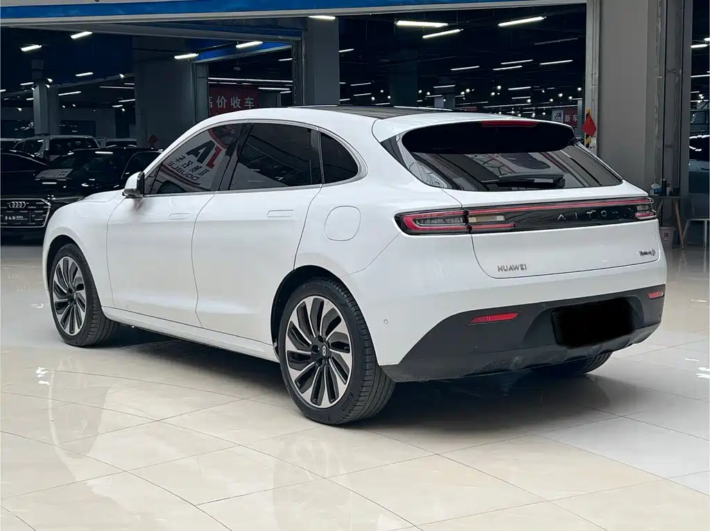 AITO AITO M5 — миниатюра 7