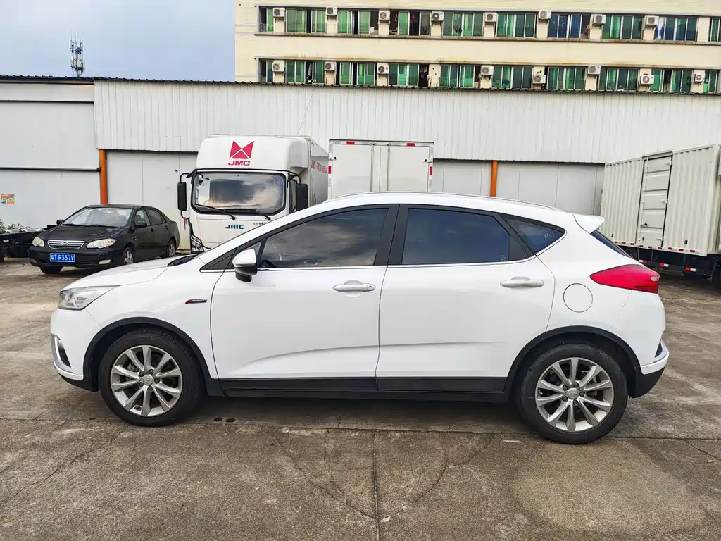 GEELY AUTOMOBILE EMGRAND GS