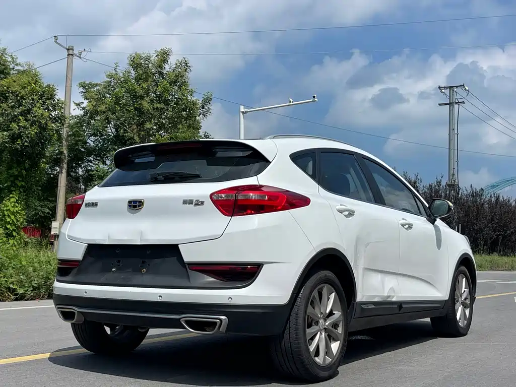 Geely Emgrand GS — миниатюра 9