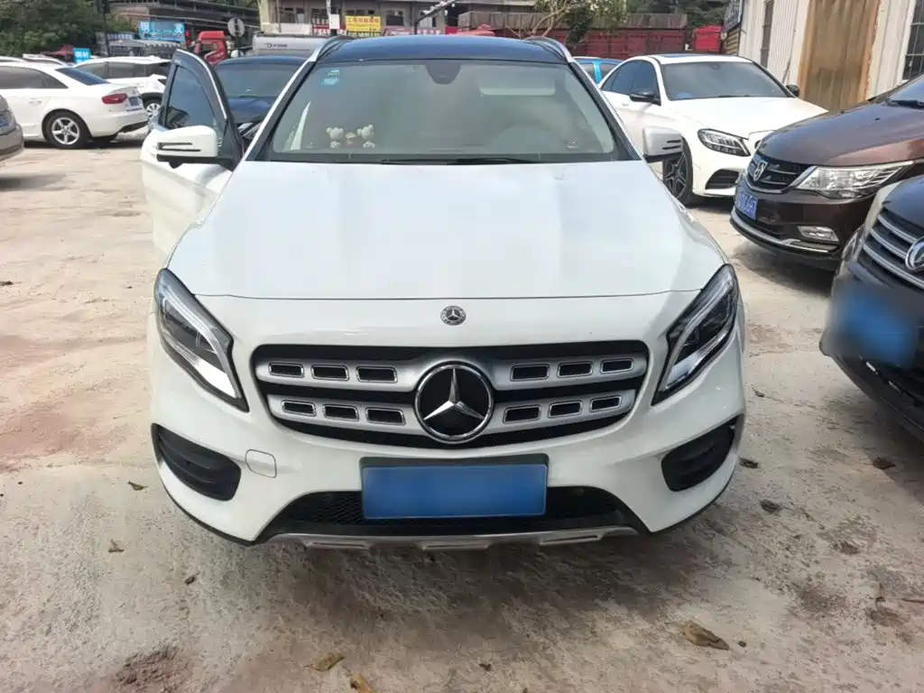 Mercedes-Benz GLA — миниатюра 3