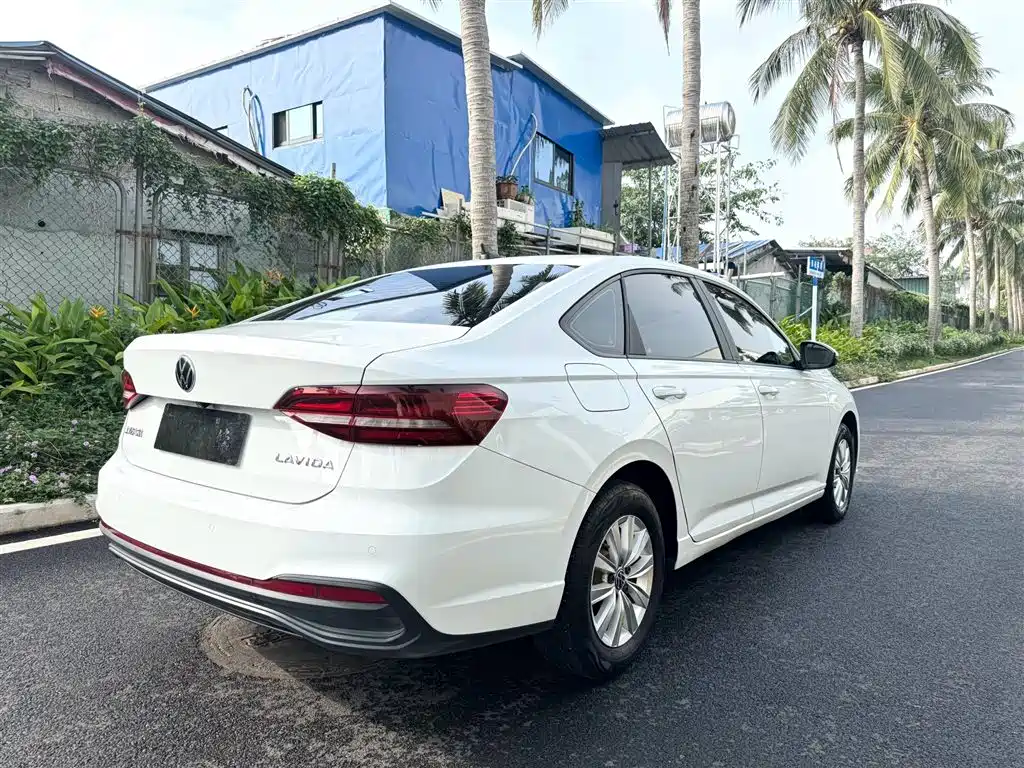 VOLKSWAGEN LAVIDA