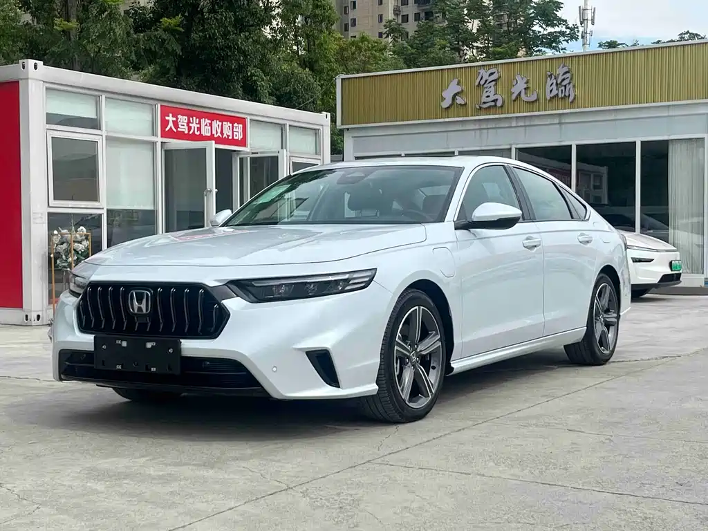 Honda Inspire PHEV