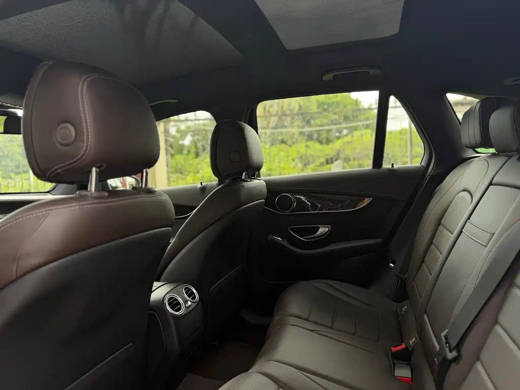 Mercedes-Benz GLC — миниатюра 6