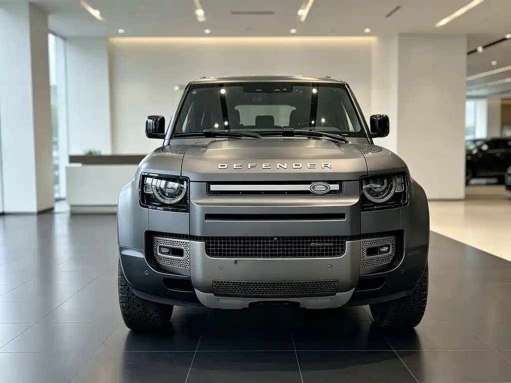 Land Rover Defender — миниатюра 2