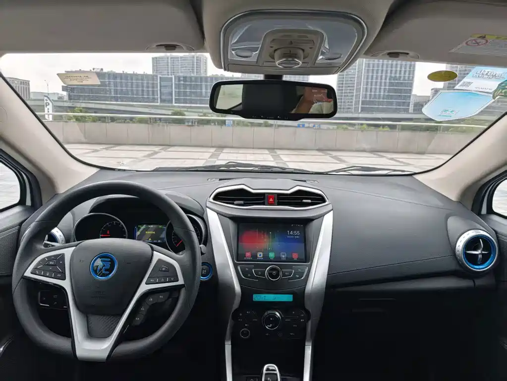 BYD Yuan EV — миниатюра 11