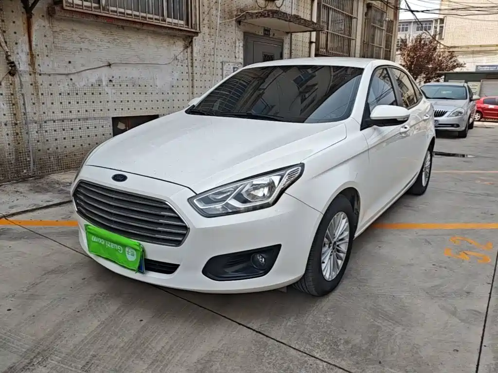 Ford Escort — миниатюра 2