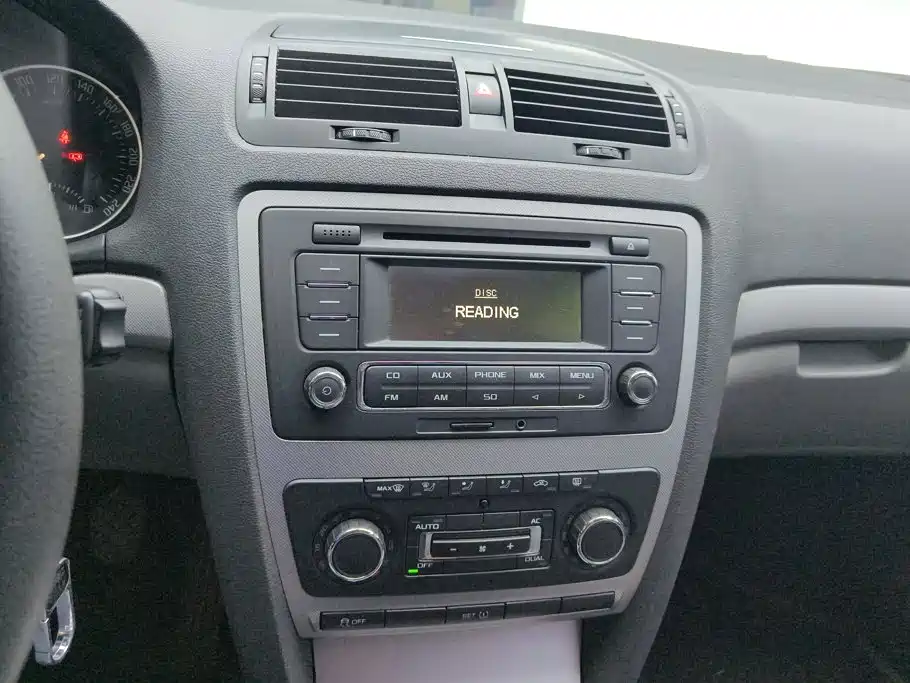 Skoda Octavia — миниатюра 13