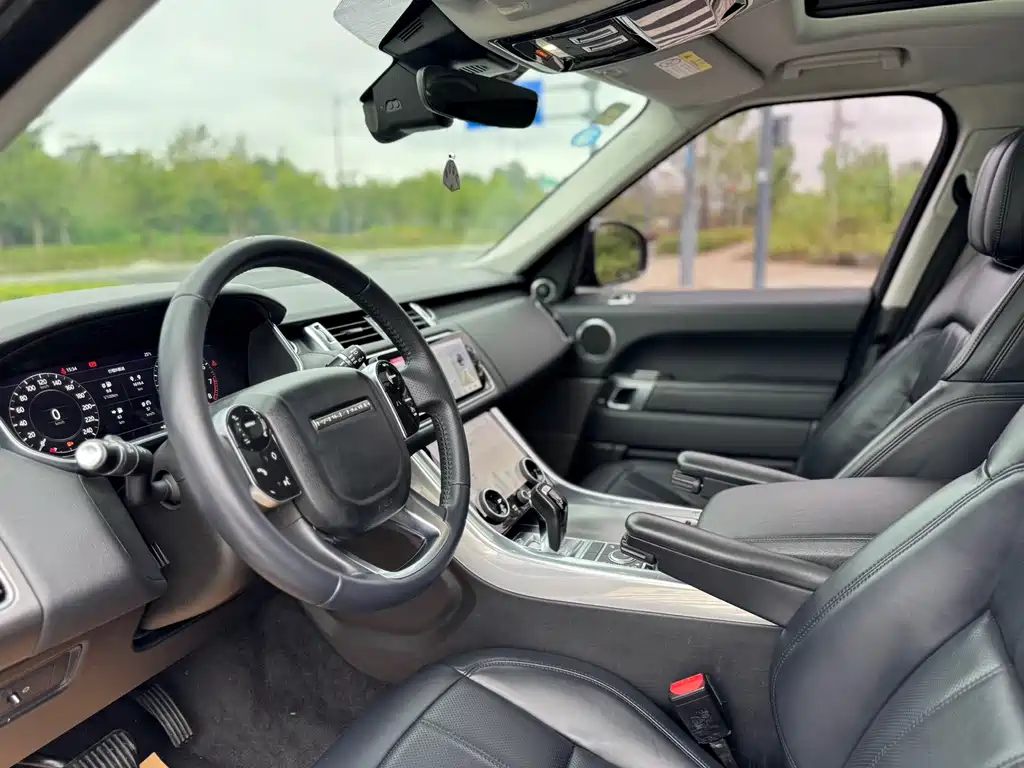 Land Rover Range Rover Sport 2018 3.0 SC V6 HSE DYNAMIC