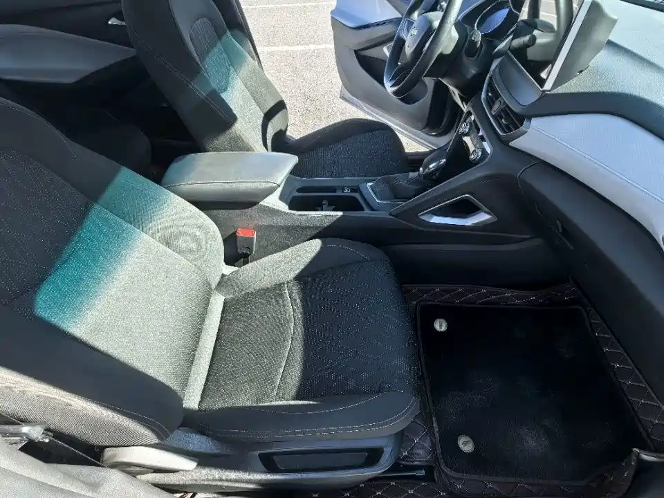 Chevrolet Volando — миниатюра 11