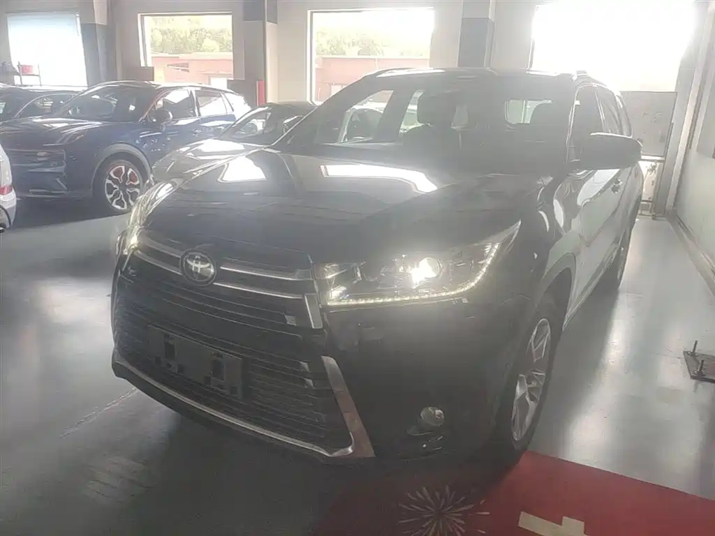Toyota Highlander 2019