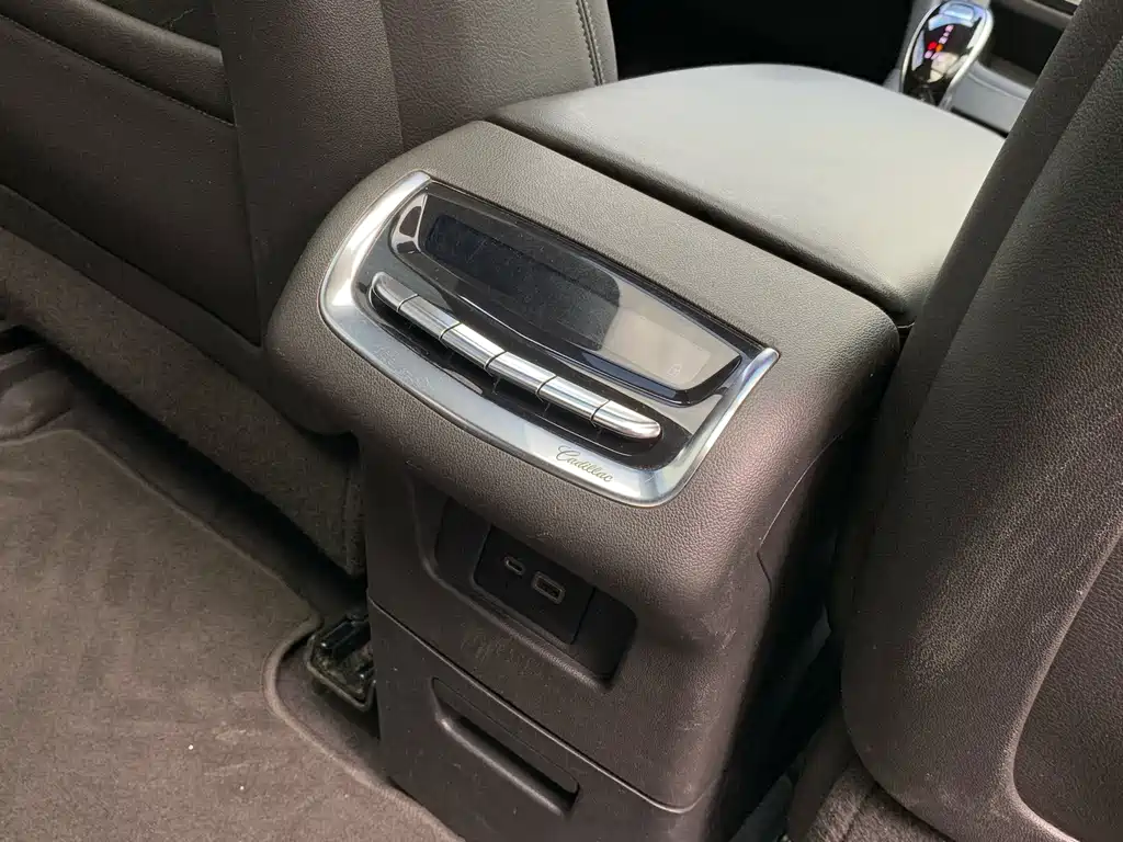 Cadillac XT6 — миниатюра 31