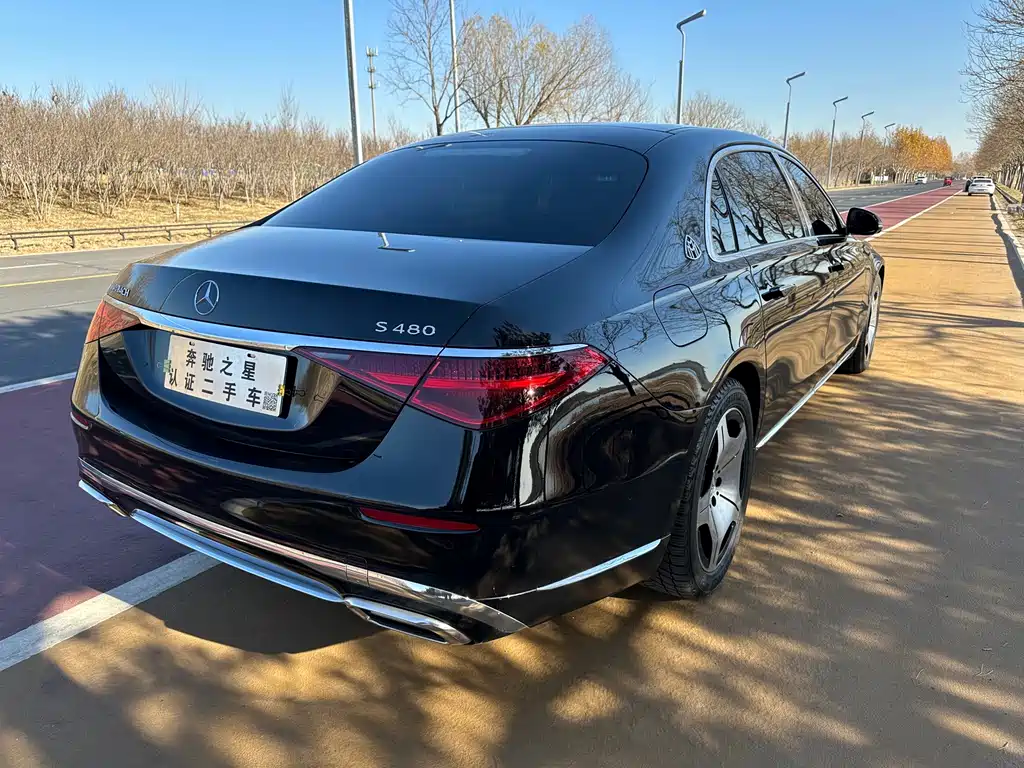 Mercedes-Benz S-Class — миниатюра 18