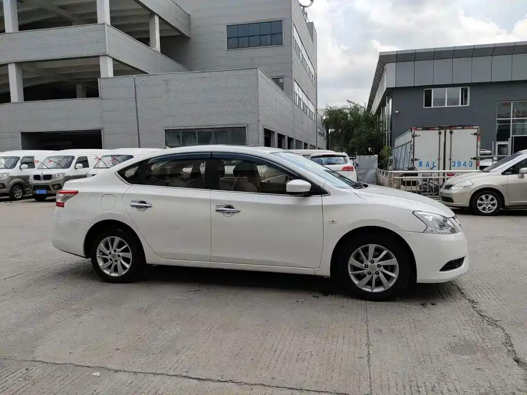 Nissan Sylphy — миниатюра 17