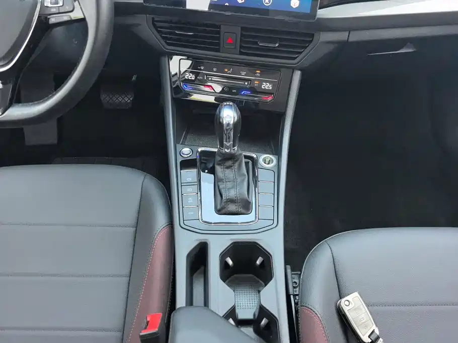 Volkswagen Bora — миниатюра 16