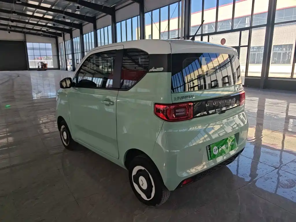 Wuling MINIEV — миниатюра 5