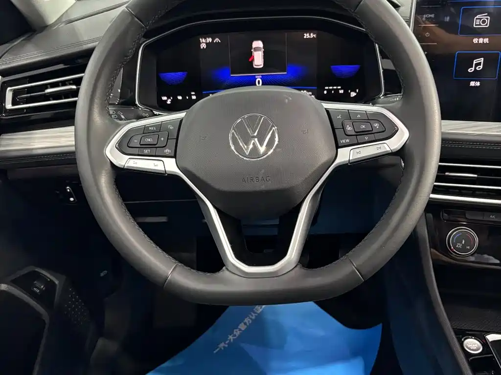 Volkswagen Sagitar — миниатюра 19