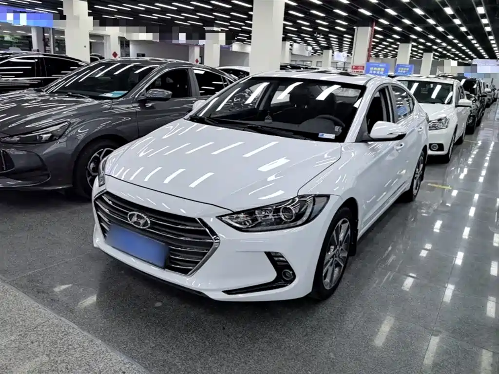 Hyundai Elantra 2016