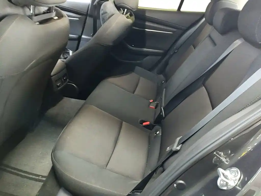 Mazda 3 Axela — миниатюра 17