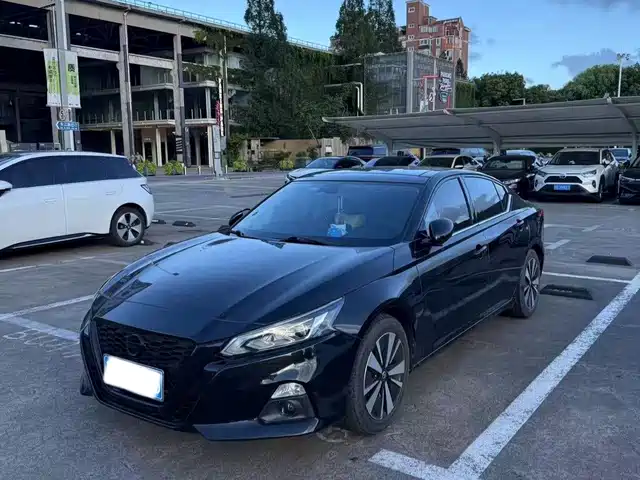 NISSAN TEANA 2021