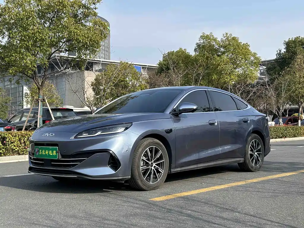 Byd 海豹06 2025