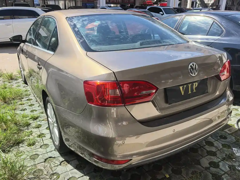 Volkswagen Sagitar — миниатюра 5