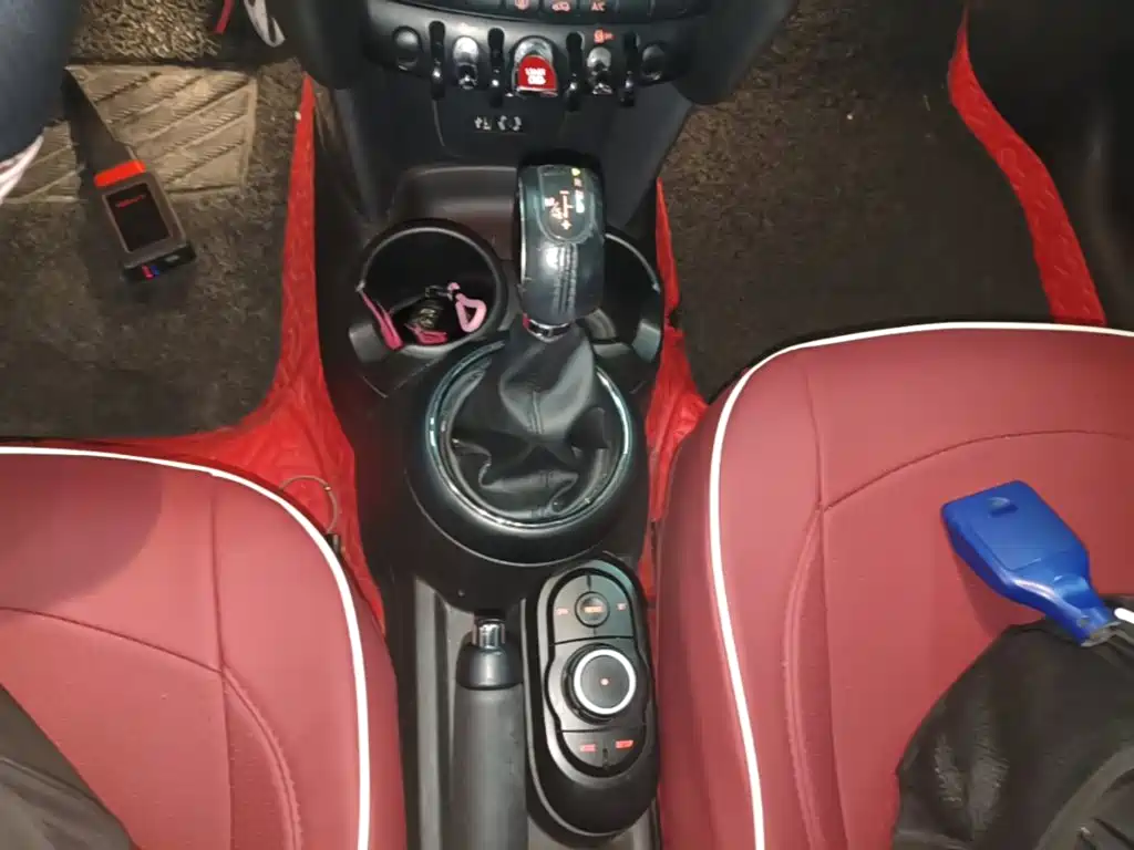 MINI Mini — миниатюра 14