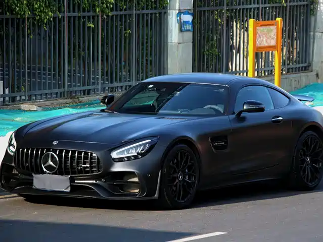 MERCEDES-BENZ AMG GT