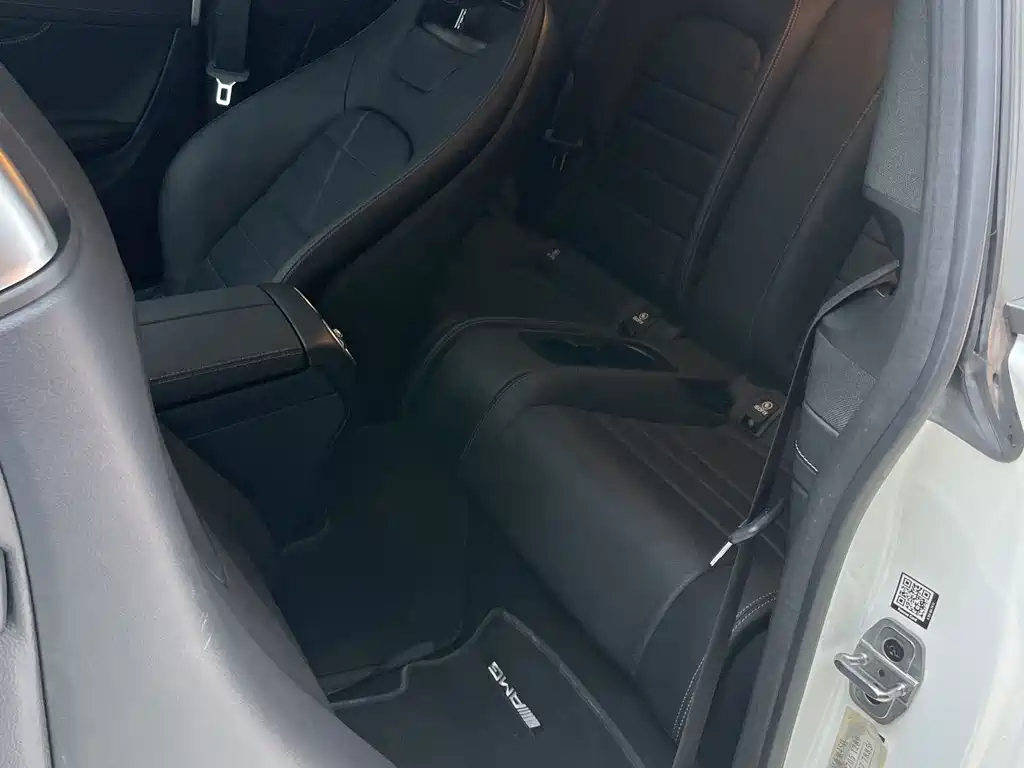 Mercedes-Benz C-Class (Import) — миниатюра 9
