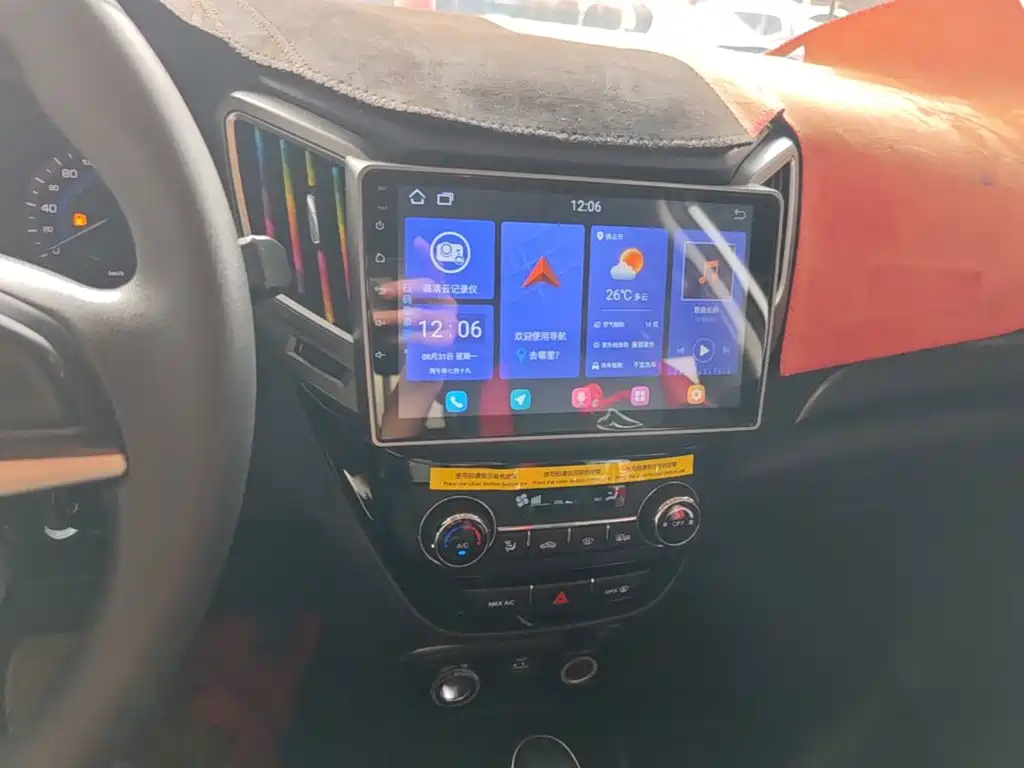 Changan CS15 — миниатюра 13