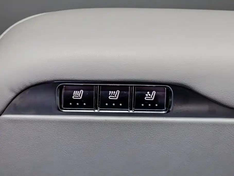 AITO Wenjie AITO M9 — миниатюра 11