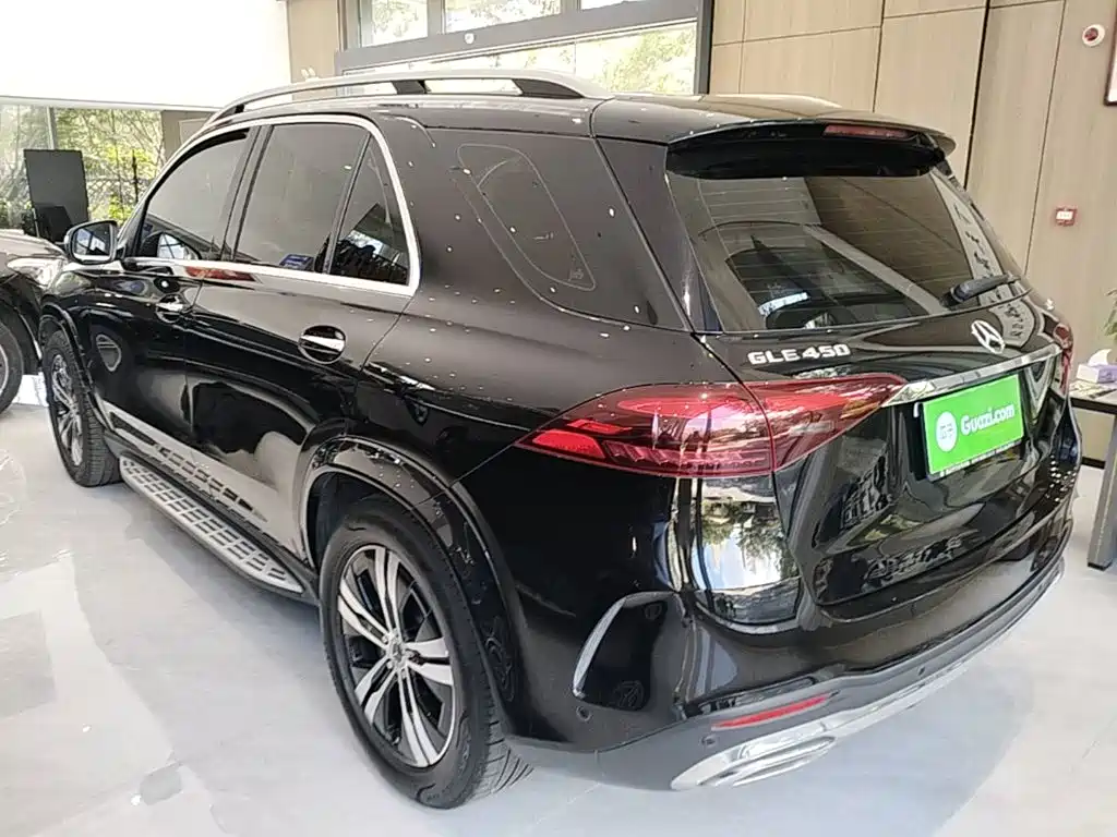 Mercedes-Benz GLE (Import) — миниатюра 5