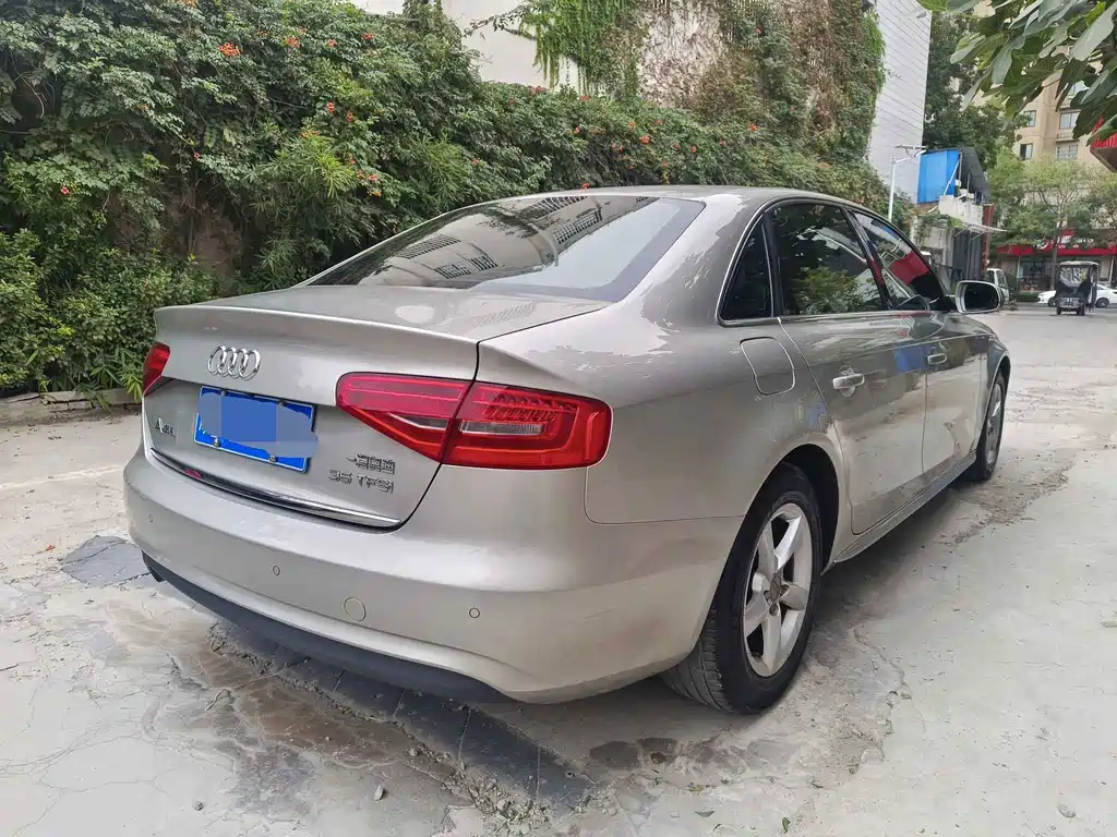 Audi A4L — миниатюра 14