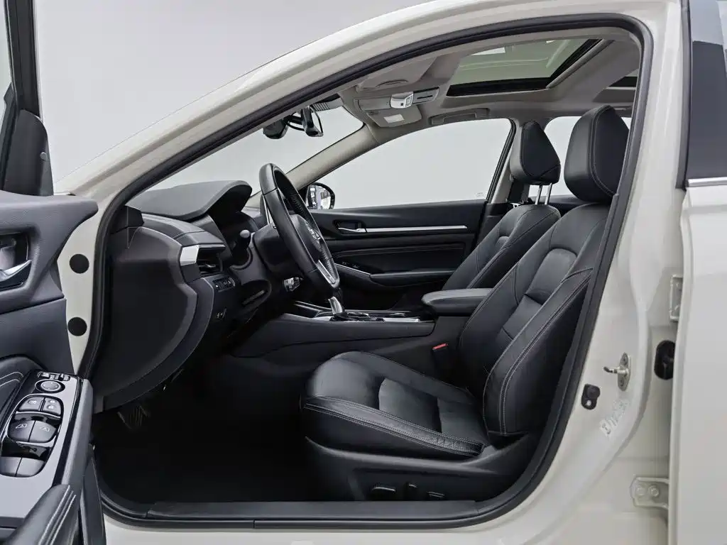 Nissan Teana — миниатюра 10