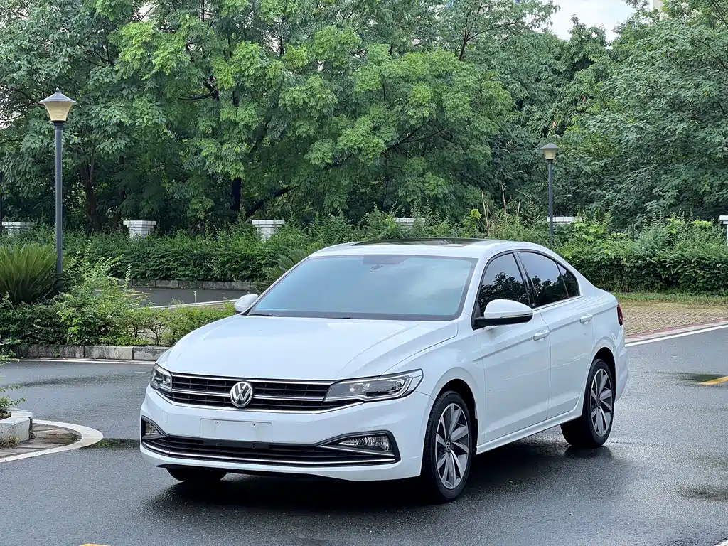 Volkswagen Bora 2021