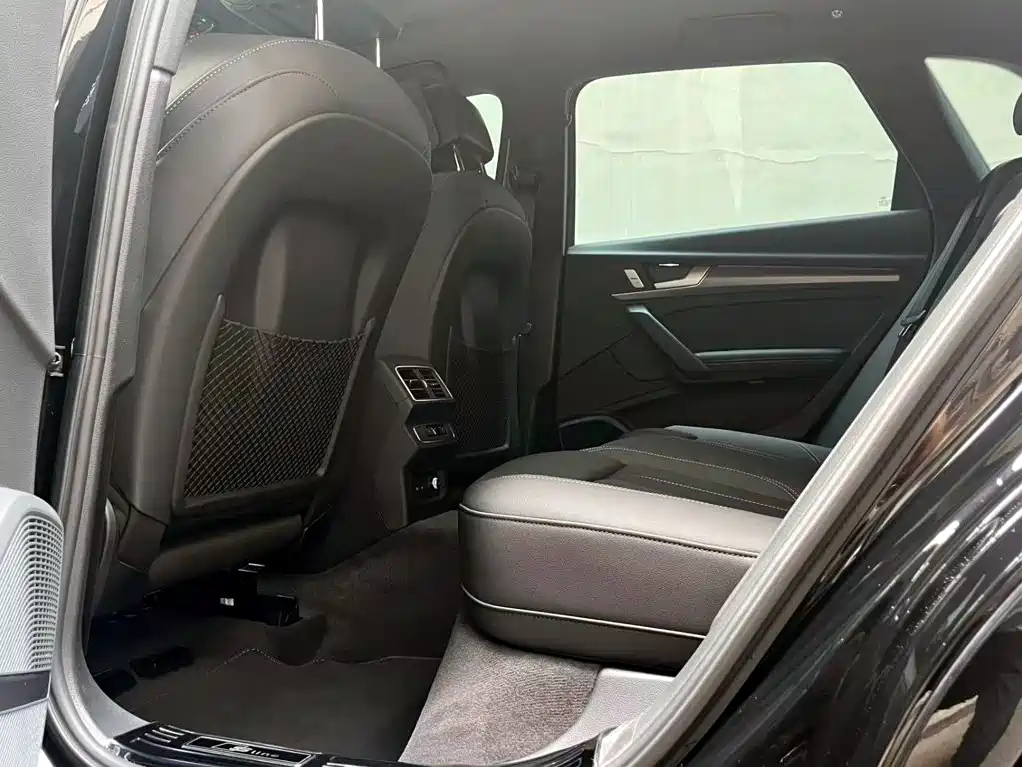 Audi Q5L — миниатюра 10