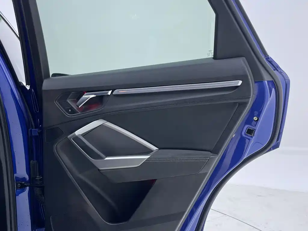 Audi Q3 — миниатюра 22