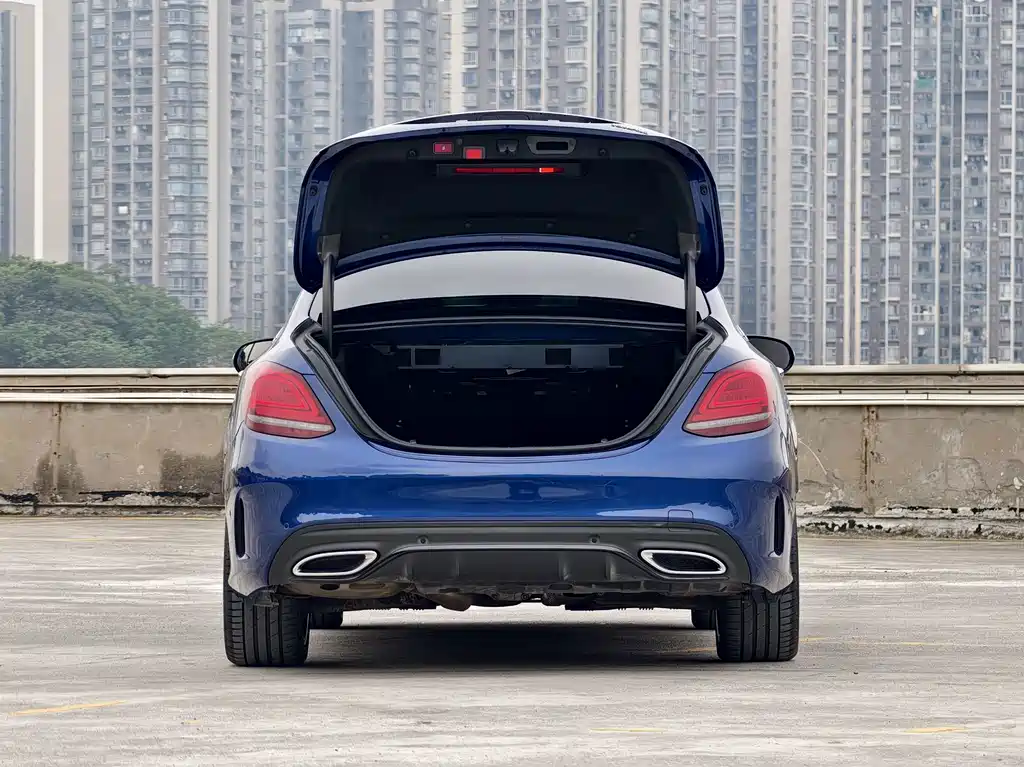 Mercedes-Benz C-Class — миниатюра 20