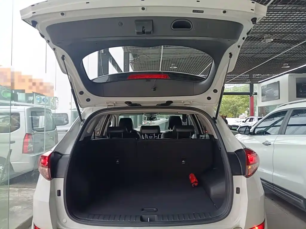 Hyundai Tucson — миниатюра 19