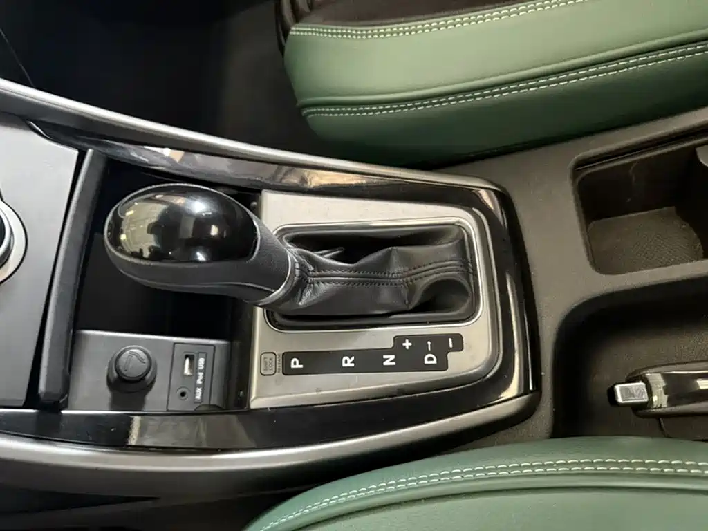 Hyundai Elantra Langdong — миниатюра 7