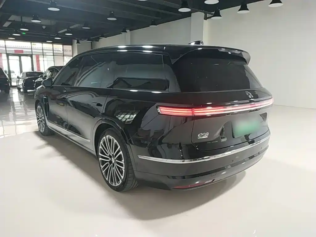 NIO ES8 — миниатюра 5