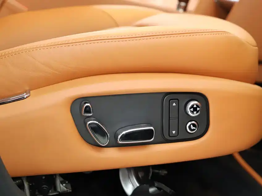 Bentley Mulsanne — миниатюра 22