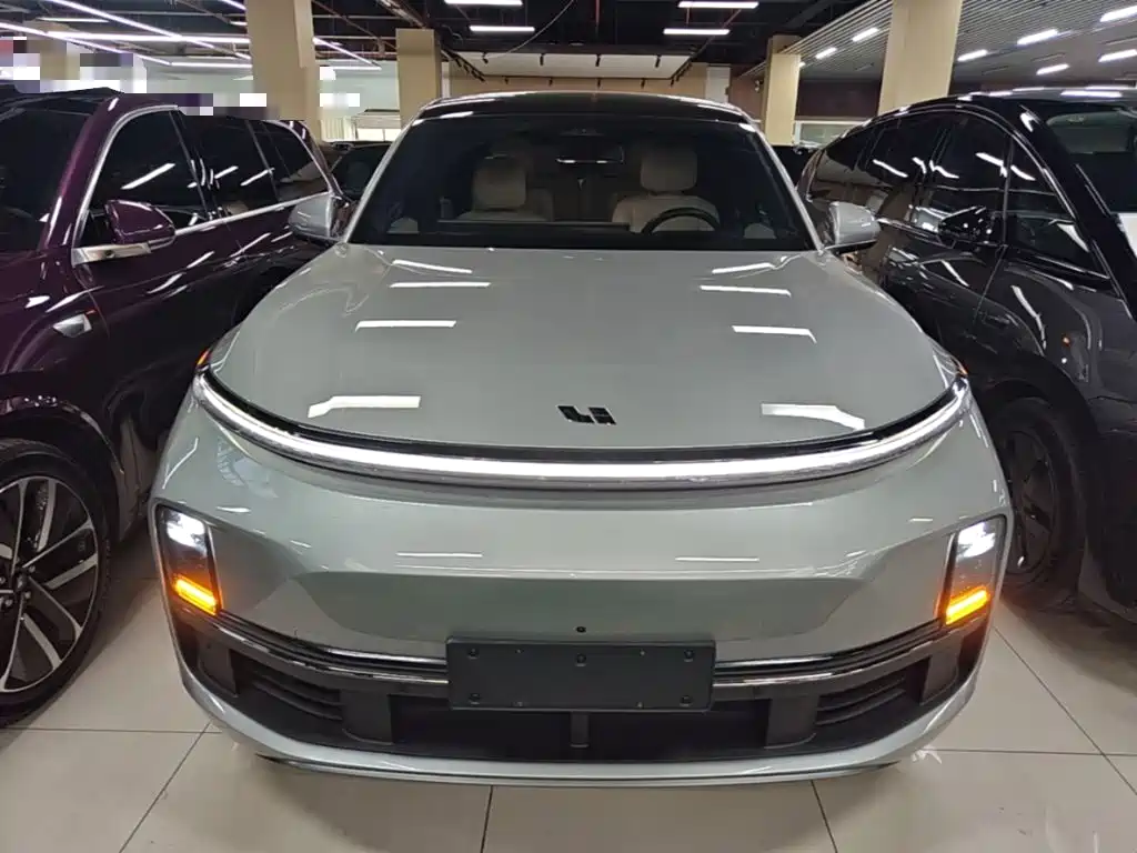 Li Auto Li L8 — миниатюра 3