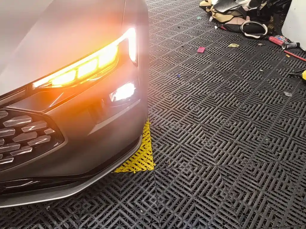 Ford Mondeo — миниатюра 24